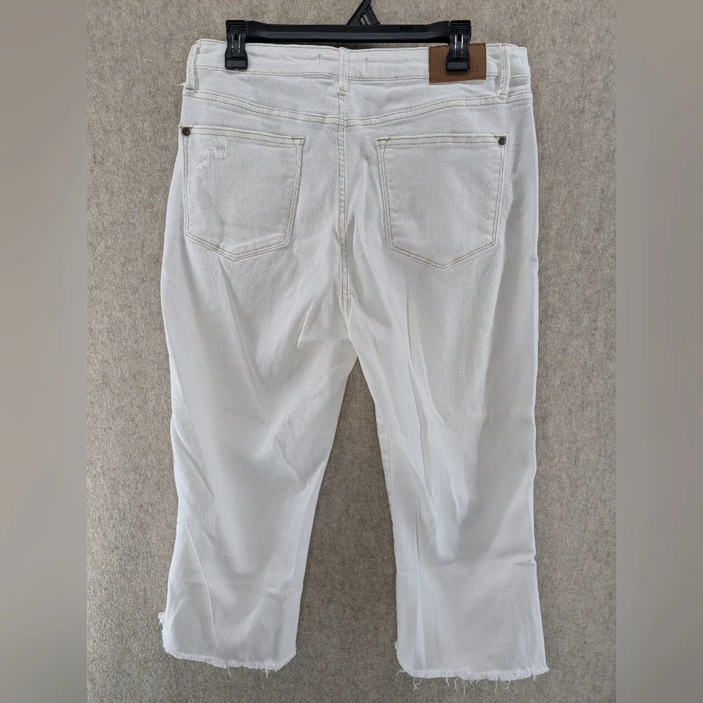 Judy Blue Crop Wide Jeans Whote High Waisted, 15/32 - Picture 2 of 5